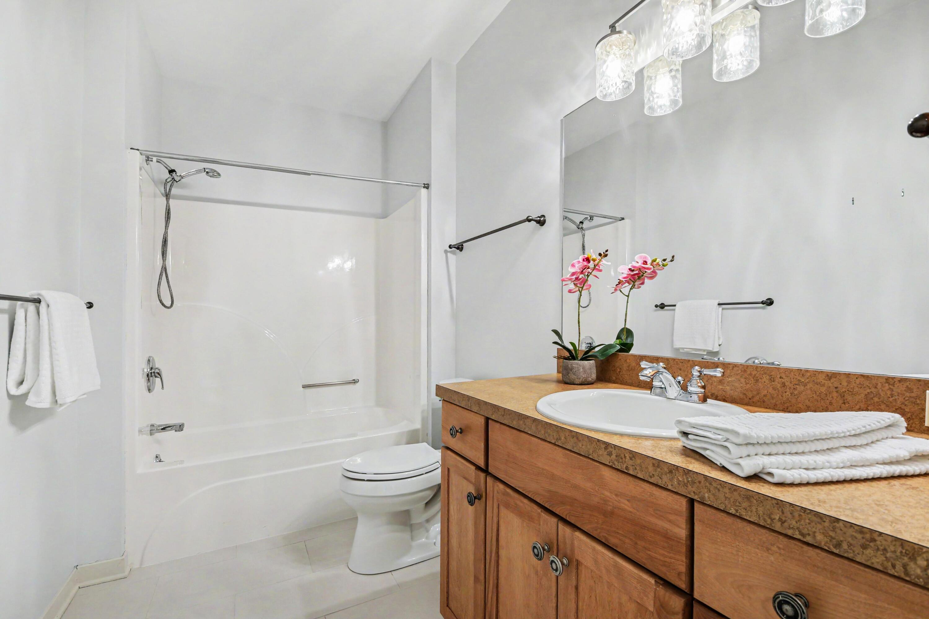 5526 Alhambra Drive SE Grand Rapids MI 49546
