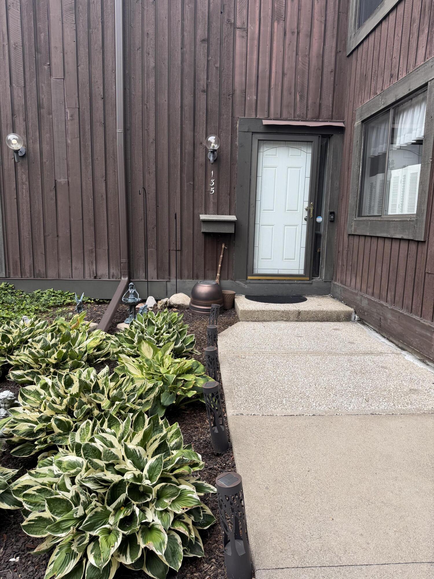 Kalamazoo MI, 135 Balmoral Court