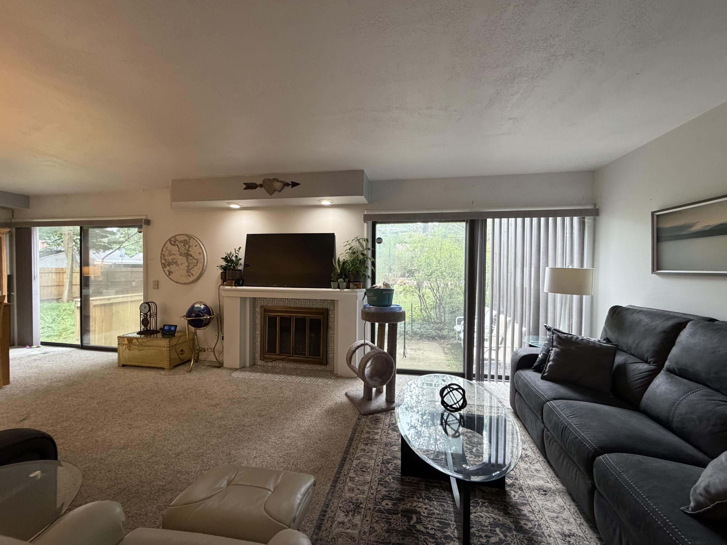 135 Balmoral Court Kalamazoo MI 49006