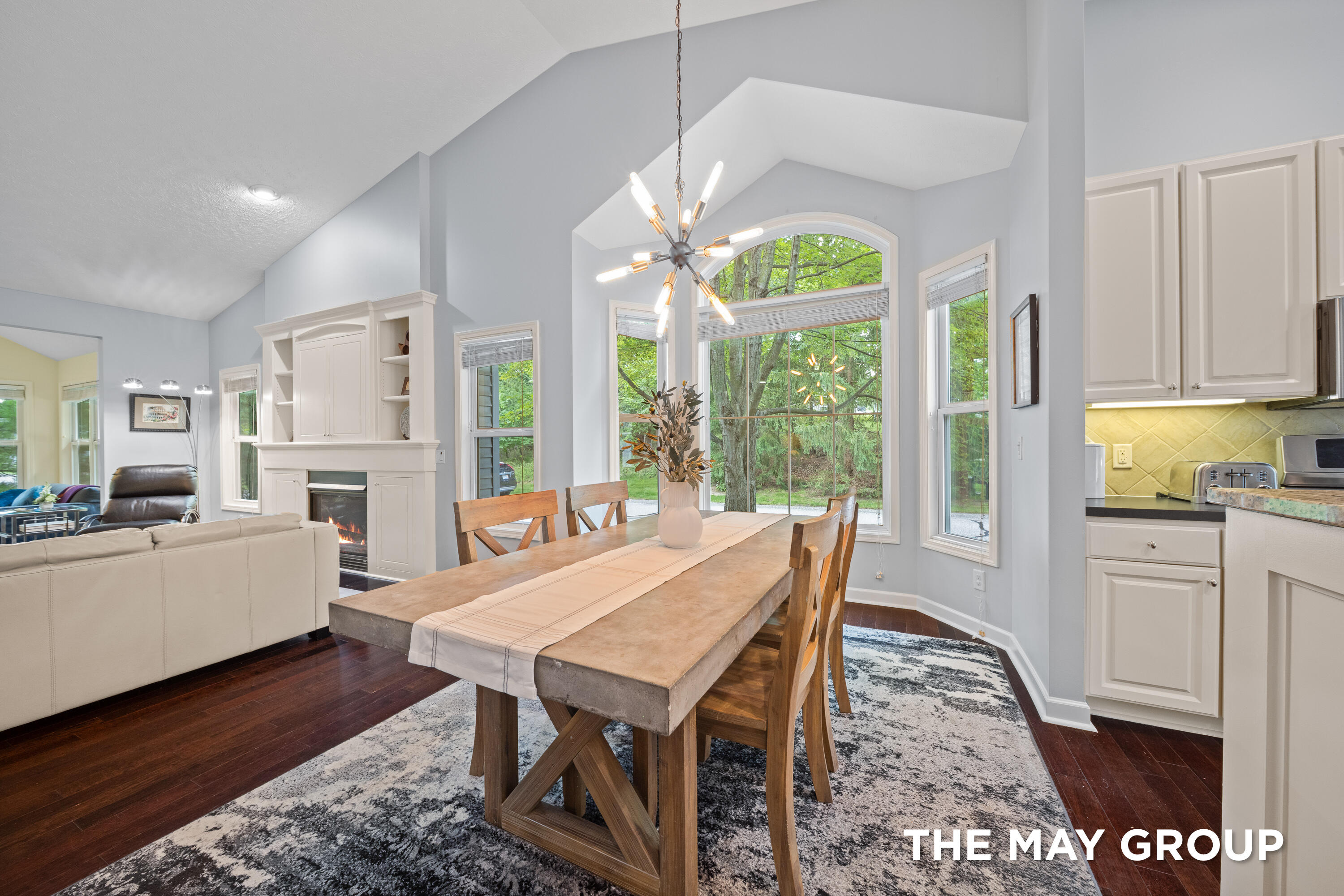 2431 Summit Ridge Drive NE Grand Rapids MI 49505