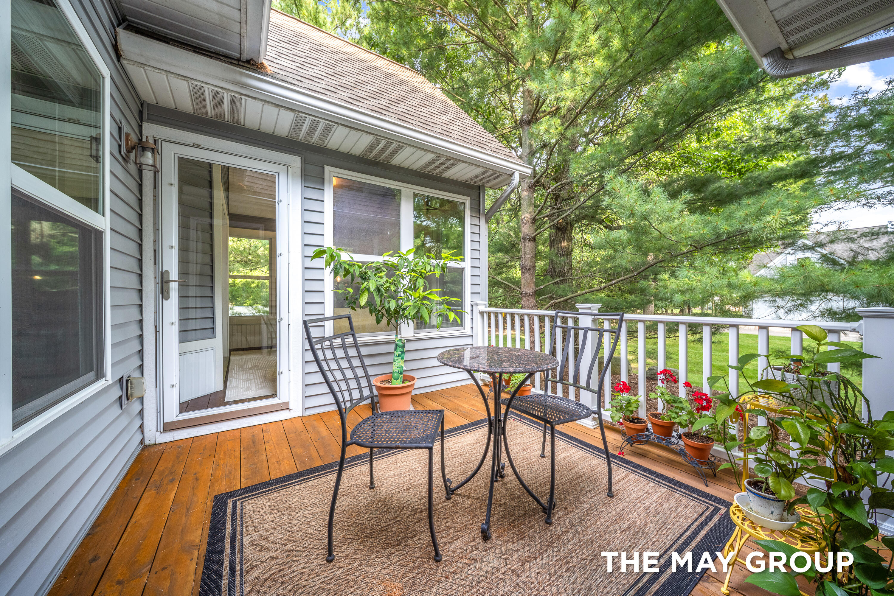2431 Summit Ridge Drive NE Grand Rapids MI 49505
