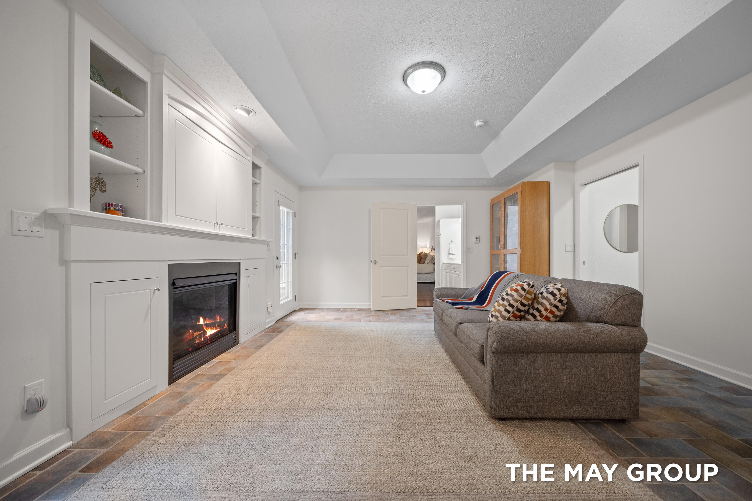 2431 Summit Ridge Drive NE Grand Rapids MI 49505