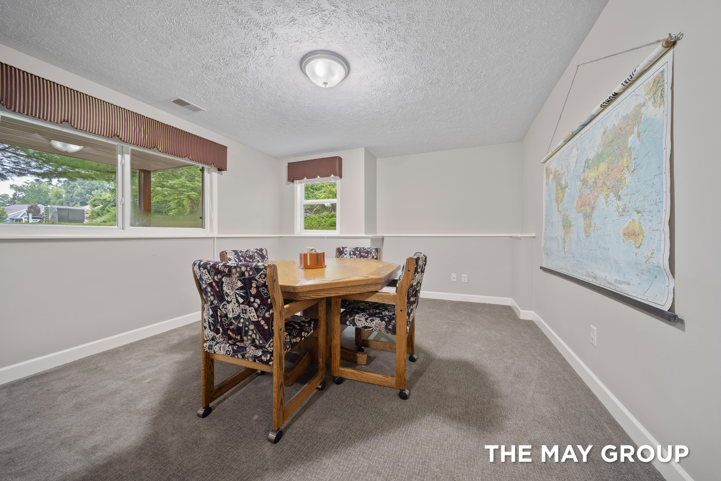 2431 Summit Ridge Drive NE Grand Rapids MI 49505