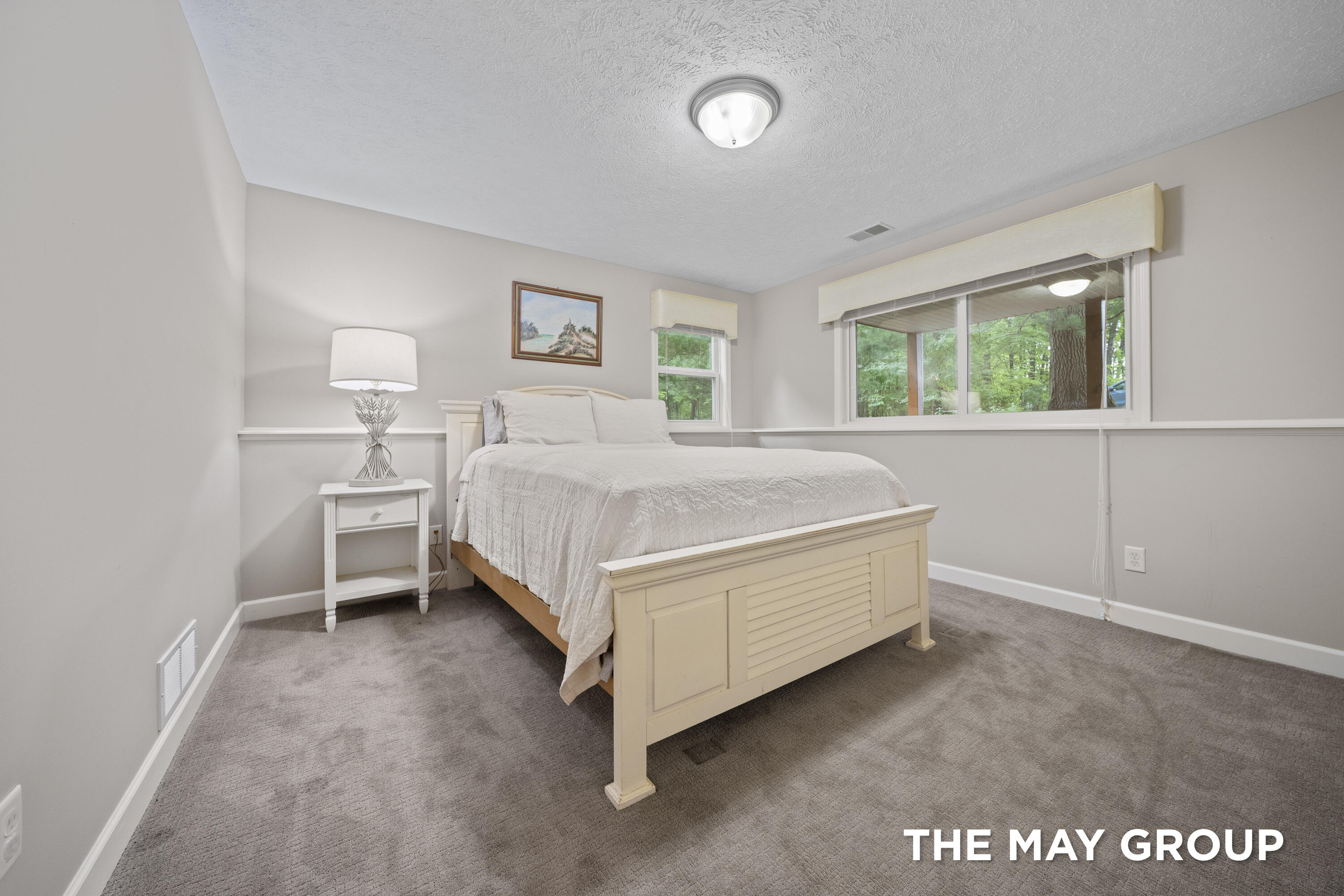 2431 Summit Ridge Drive NE Grand Rapids MI 49505