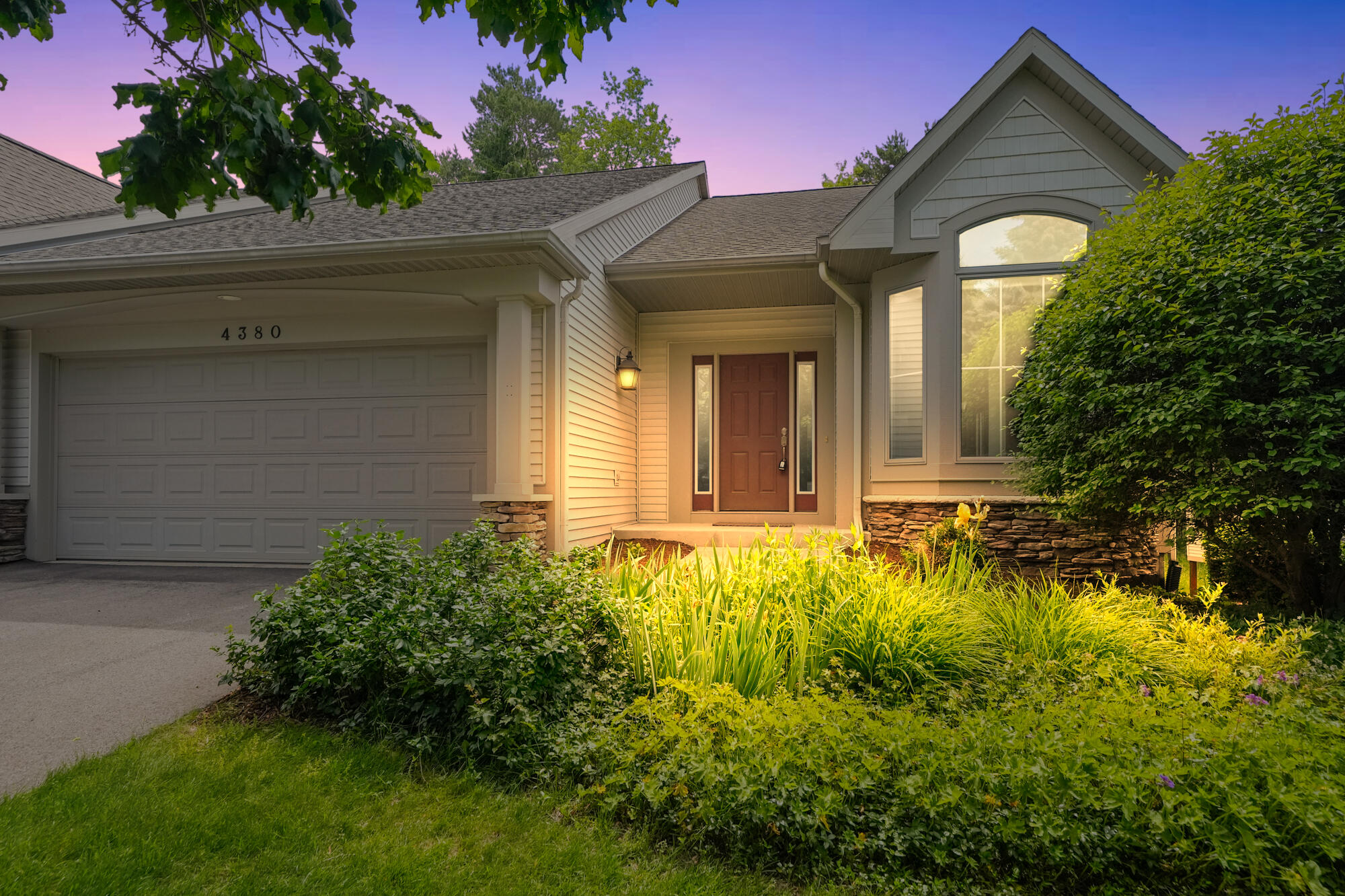 4380 Willow Lane NE Grand Rapids MI 49525
