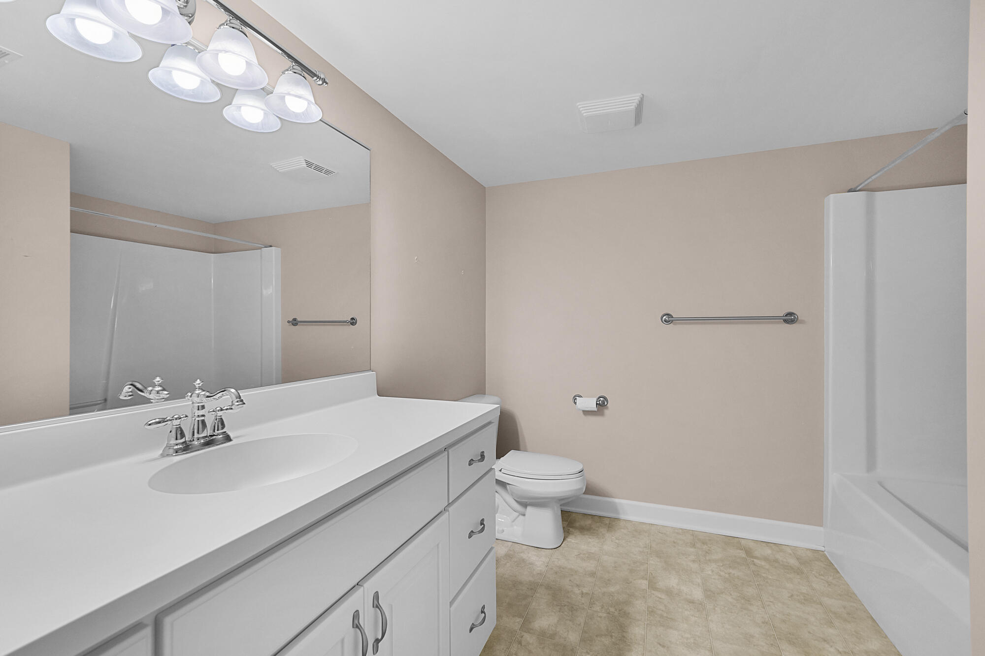 4380 Willow Lane NE Grand Rapids MI 49525