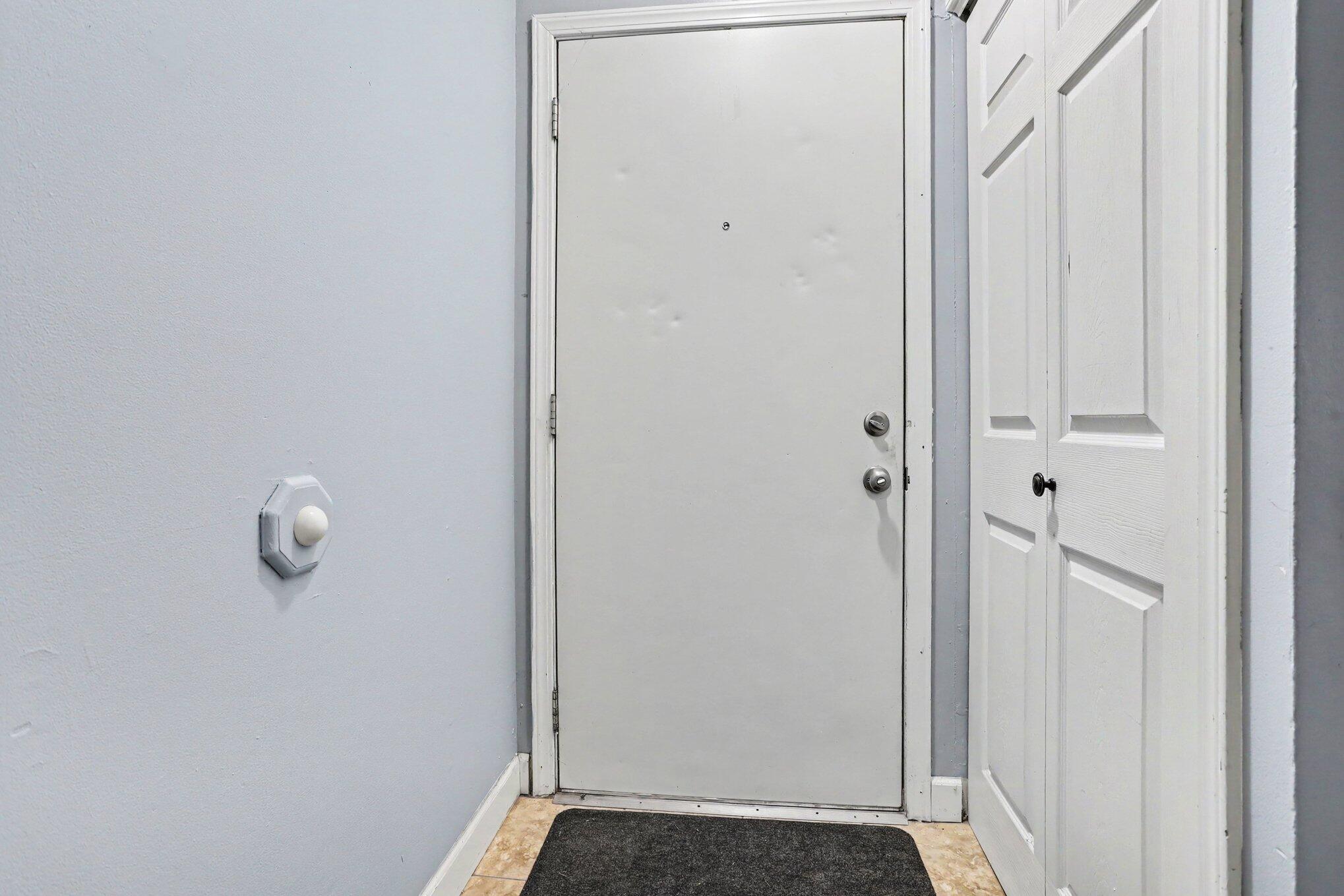3517 Kenbrooke Court Kalamazoo MI 49006