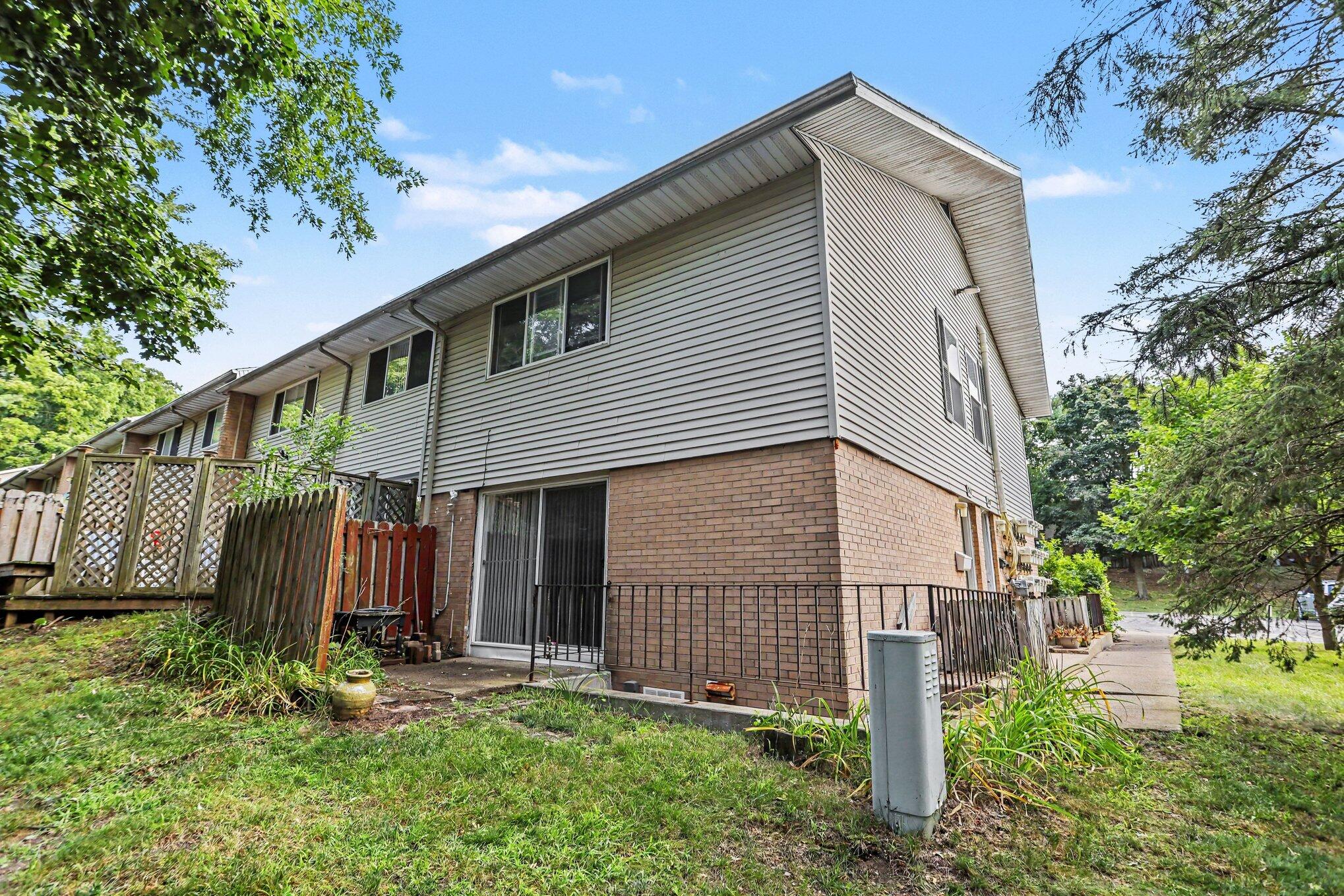 3517 Kenbrooke Court Kalamazoo MI 49006