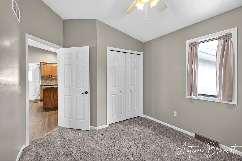 1085 Amber Cove Drive SW Byron Center MI 49315
