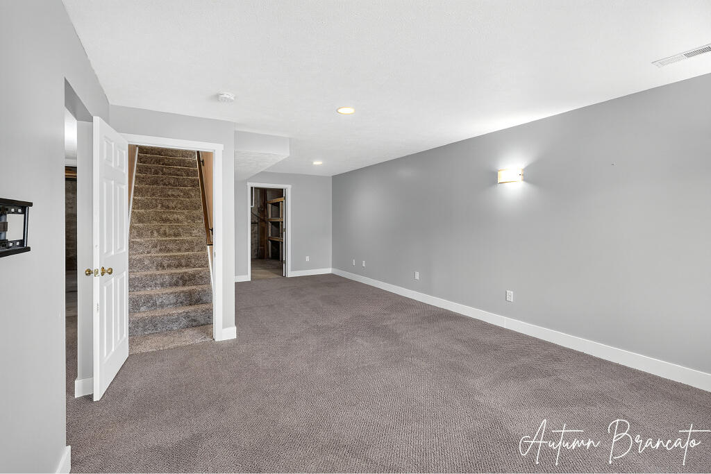 1085 Amber Cove Drive SW Byron Center MI 49315