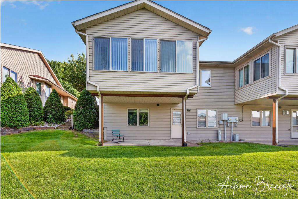 1085 Amber Cove Drive SW Byron Center MI 49315