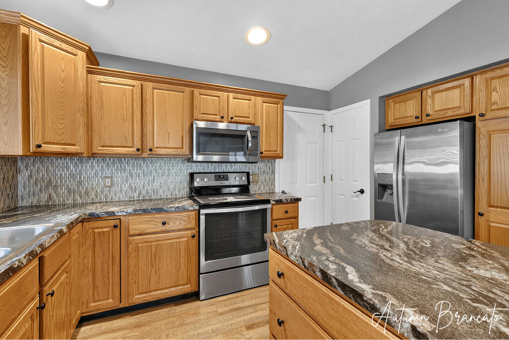 1085 Amber Cove Drive SW Byron Center MI 49315