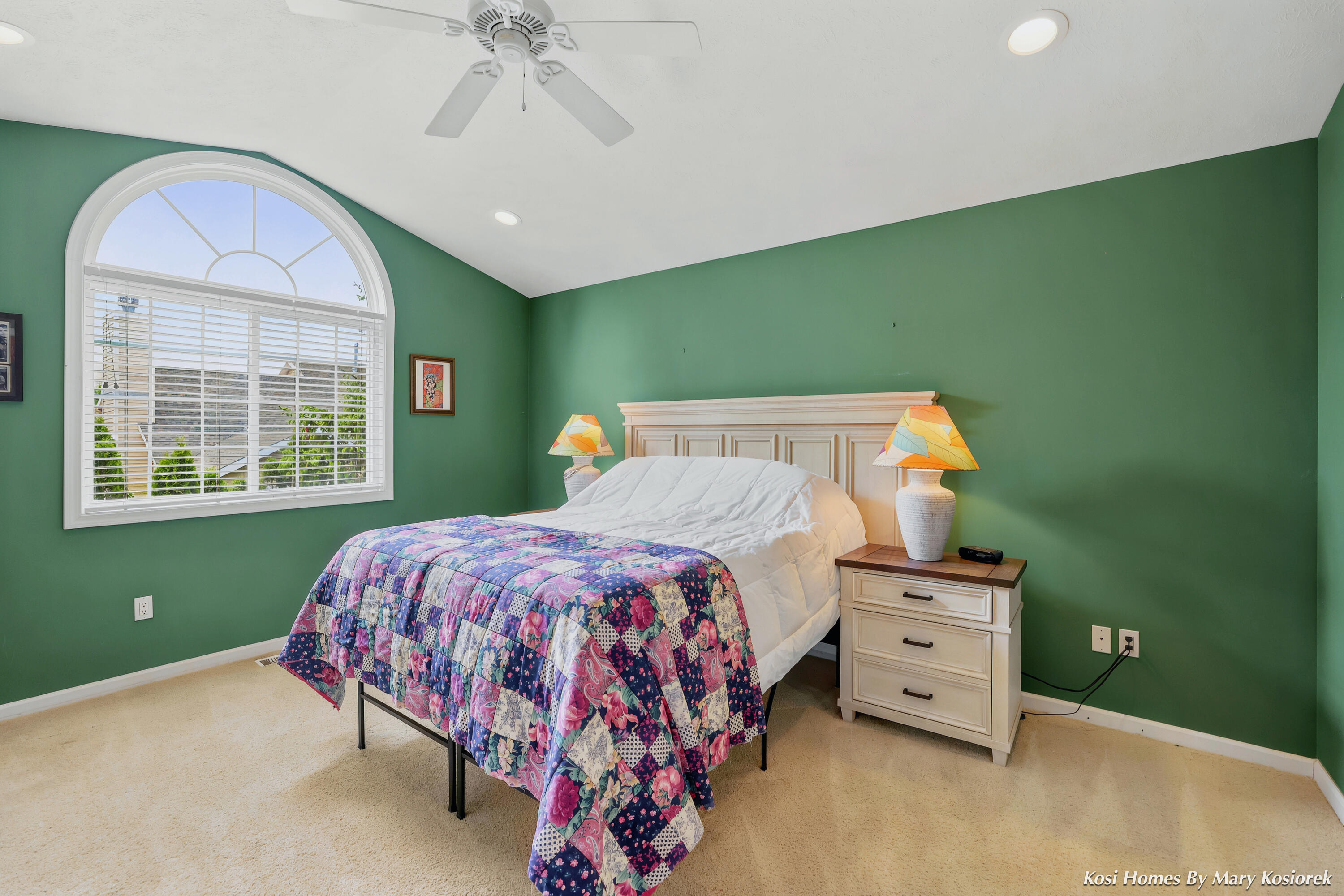 3078 Ledgestone Place NE Grand Rapids MI 49525