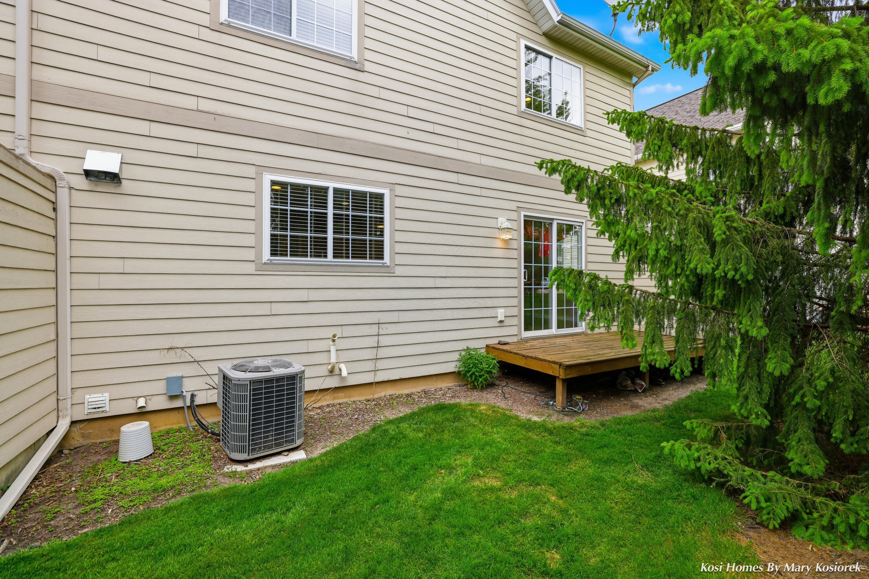 3078 Ledgestone Place NE Grand Rapids MI 49525