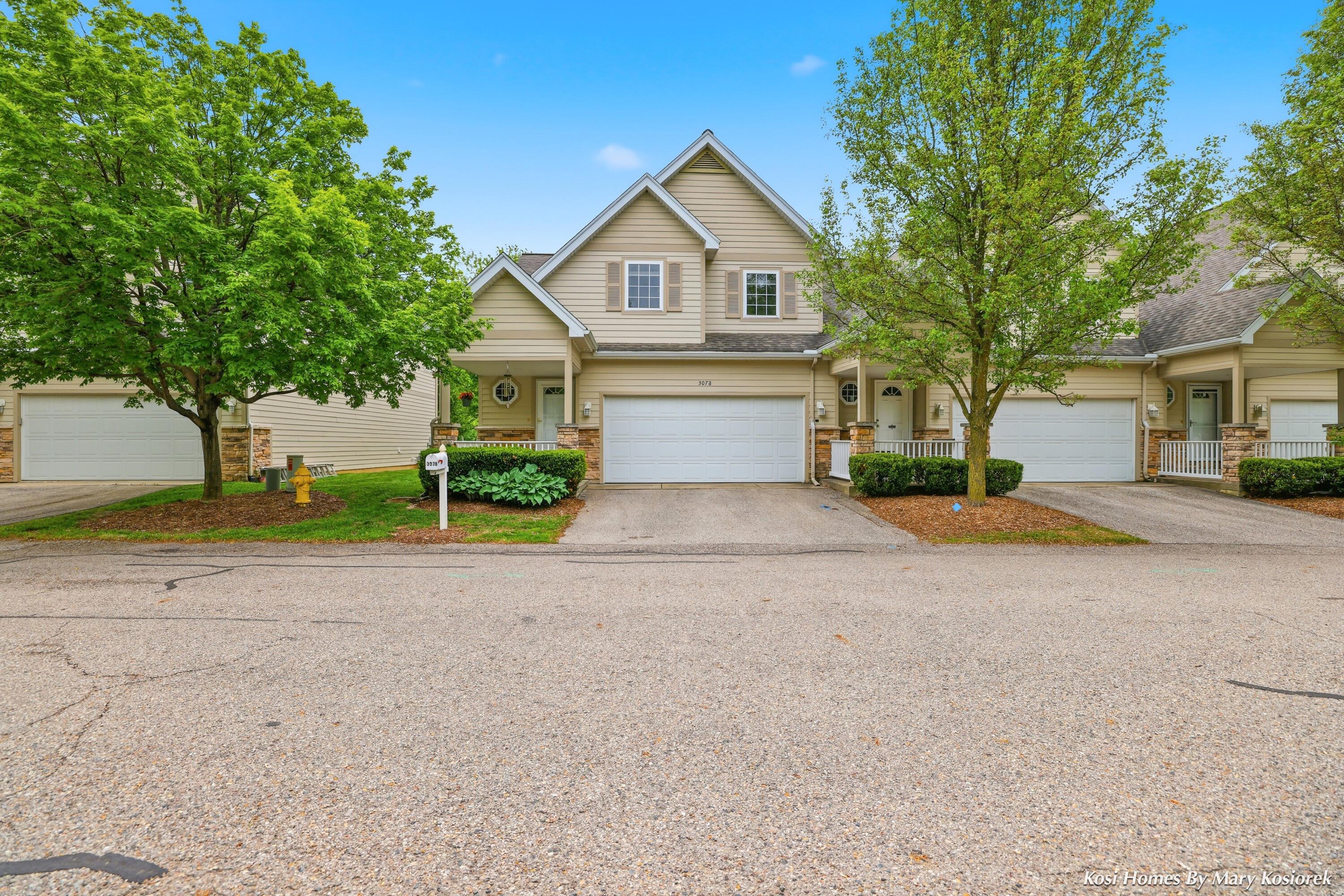 3078 Ledgestone Place NE Grand Rapids MI 49525