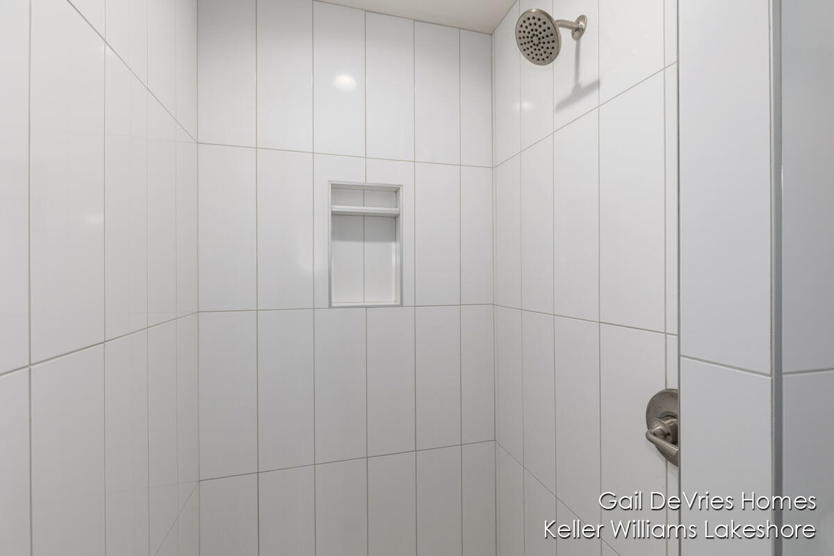 4494 Meadow Pond Way Hamilton MI 49419