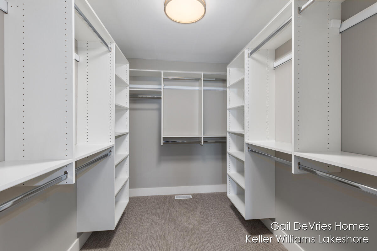 4494 Meadow Pond Way Hamilton MI 49419