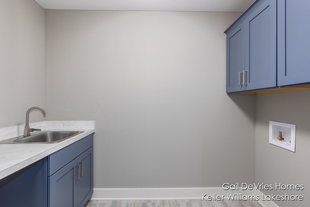 4494 Meadow Pond Way Hamilton MI 49419