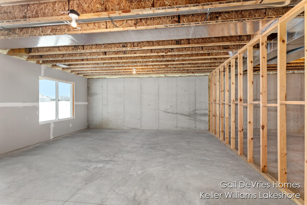 4494 Meadow Pond Way Hamilton MI 49419