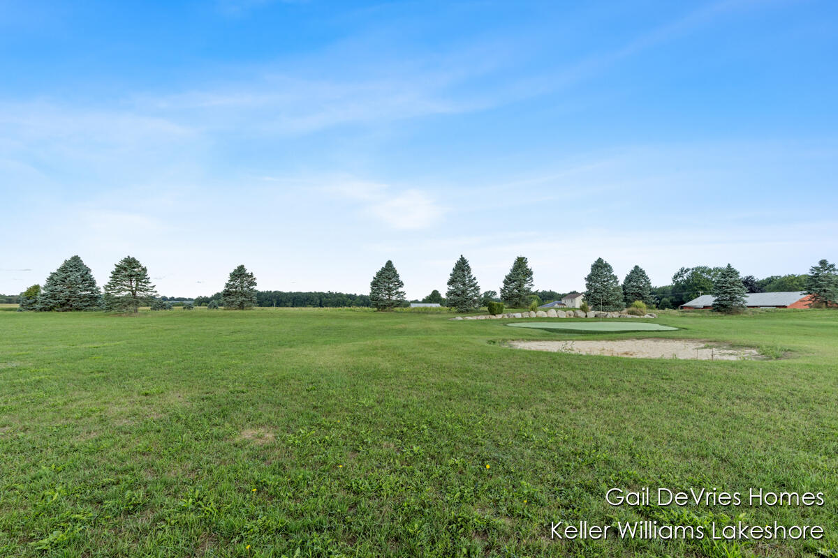 4494 Meadow Pond Way Hamilton MI 49419
