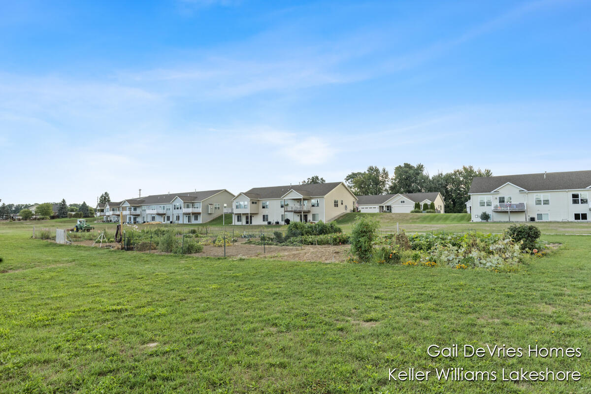4494 Meadow Pond Way Hamilton MI 49419