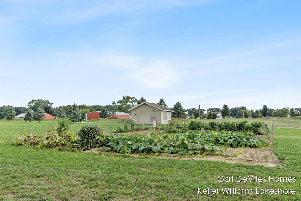 4494 Meadow Pond Way Hamilton MI 49419