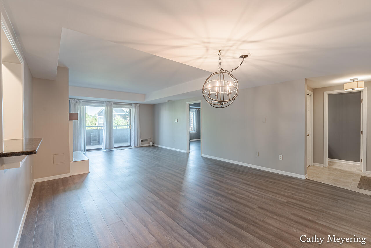 3181 Charlevoix Drive SE Grand Rapids MI 49546