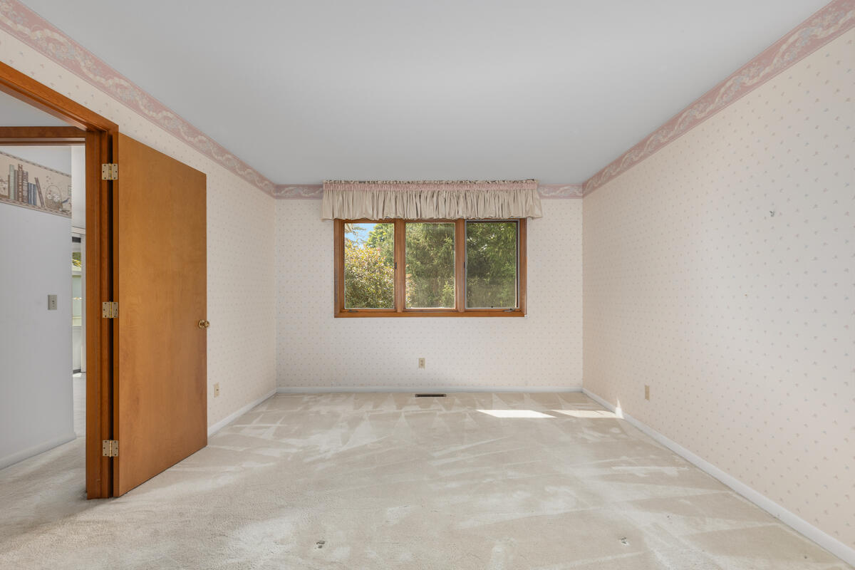 2736 Mulford Drive SE Grand Rapids MI 49546