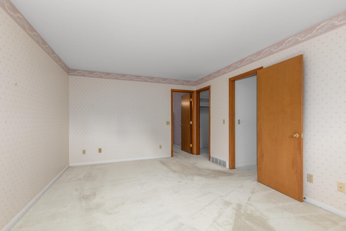 2736 Mulford Drive SE Grand Rapids MI 49546