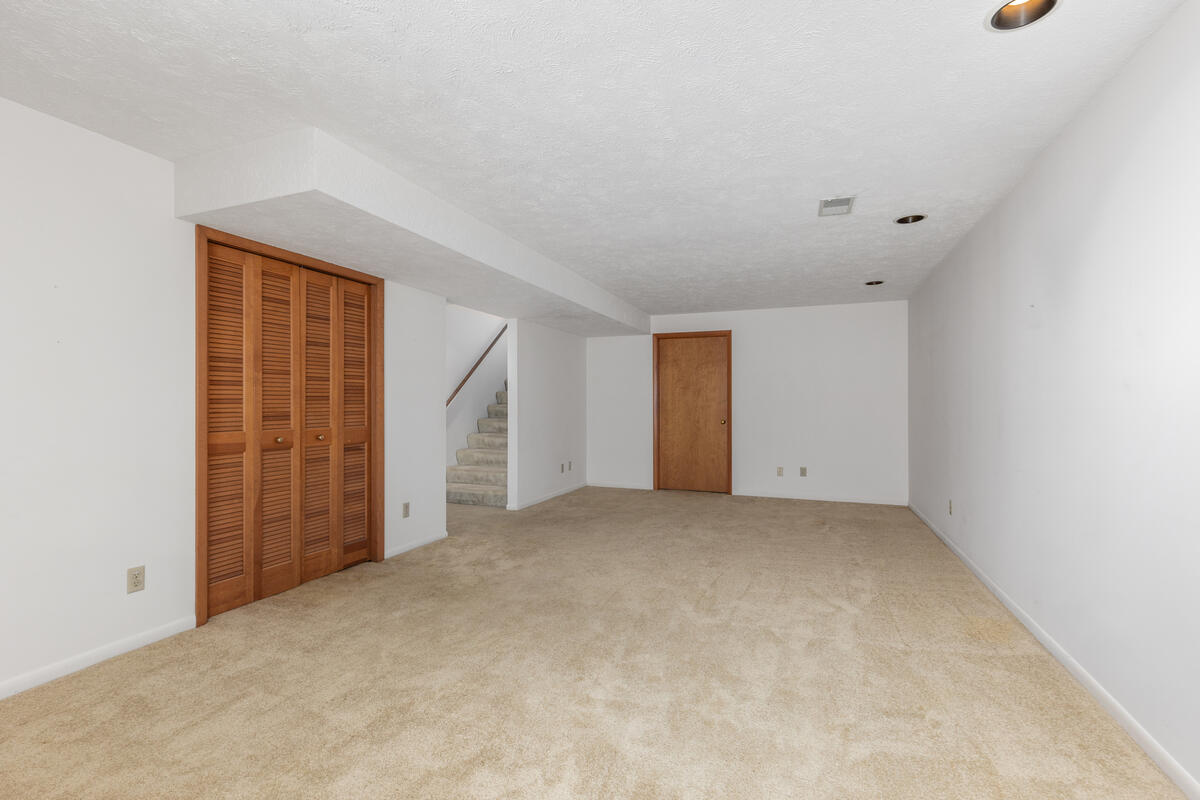 2736 Mulford Drive SE Grand Rapids MI 49546