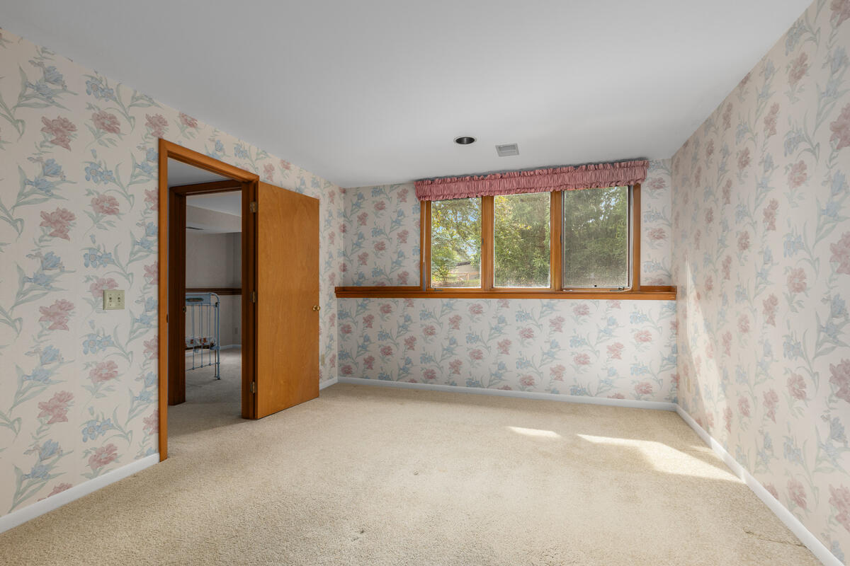 2736 Mulford Drive SE Grand Rapids MI 49546