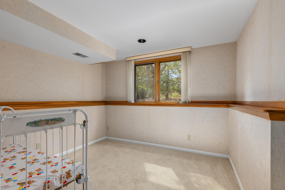 2736 Mulford Drive SE Grand Rapids MI 49546