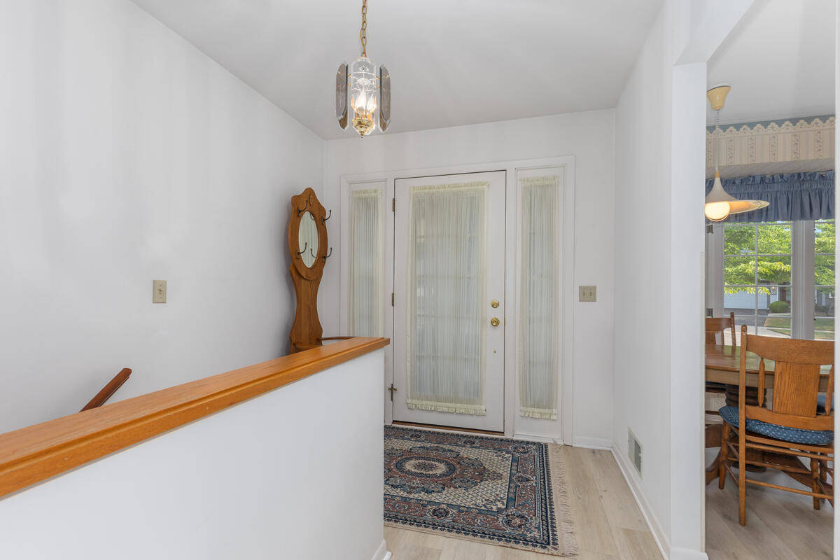 2736 Mulford Drive SE Grand Rapids MI 49546
