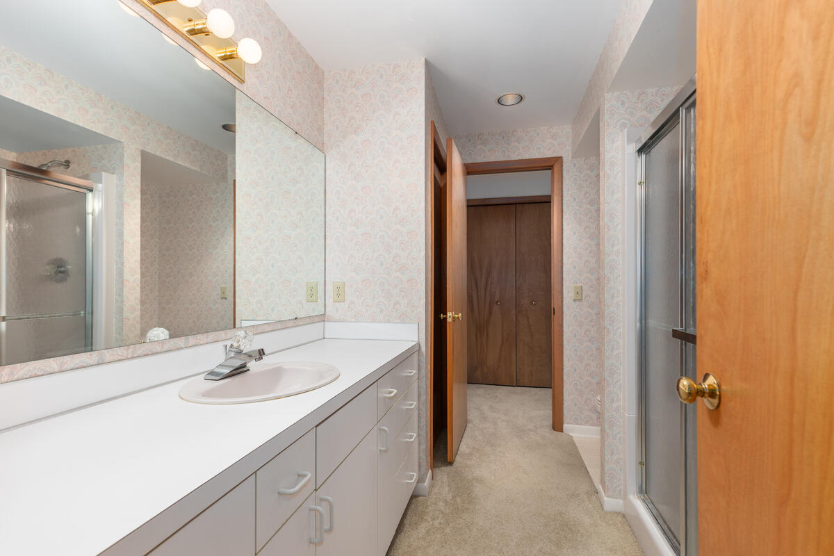 2736 Mulford Drive SE Grand Rapids MI 49546