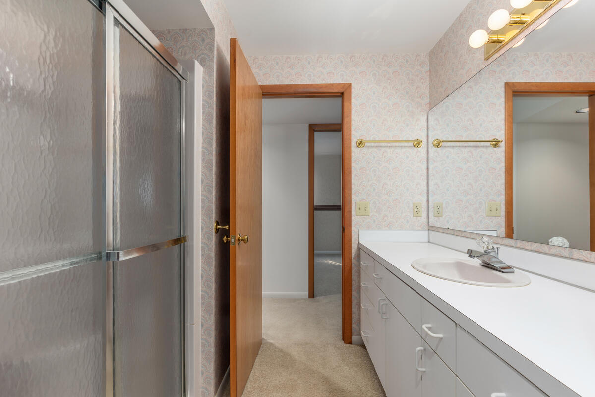 2736 Mulford Drive SE Grand Rapids MI 49546