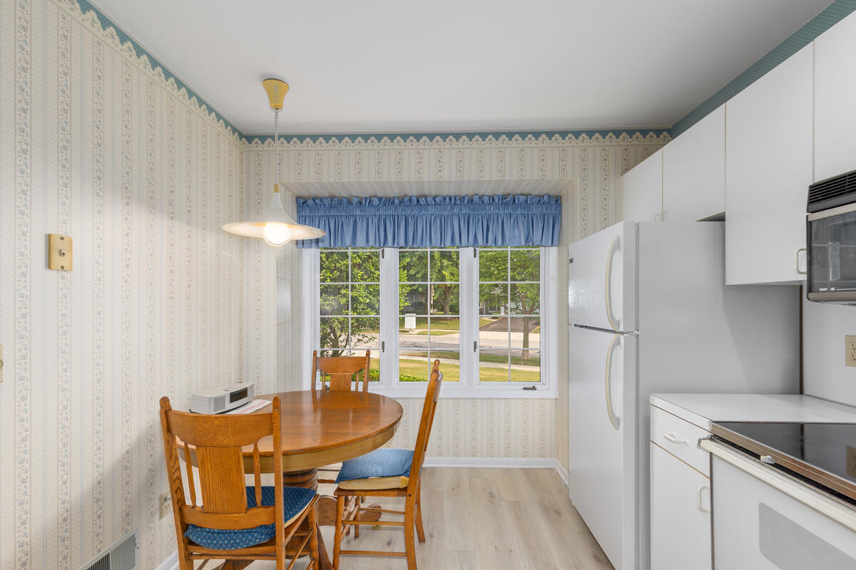 2736 Mulford Drive SE Grand Rapids MI 49546