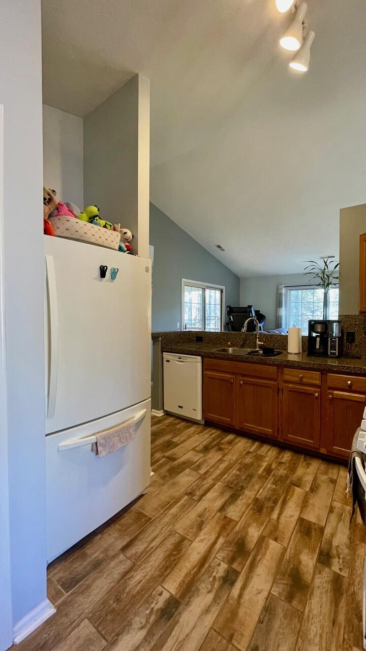 169 Hunters Lane NE Rockford MI 49341