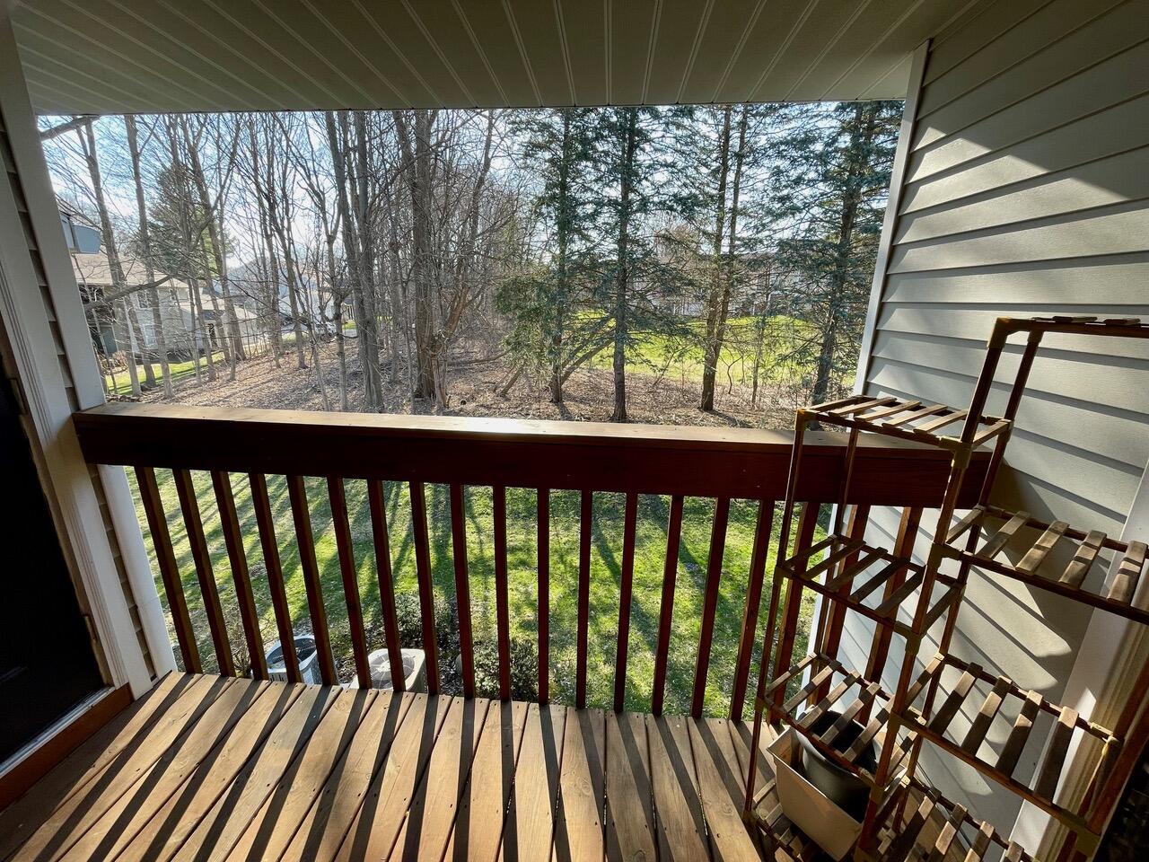 169 Hunters Lane NE Rockford MI 49341
