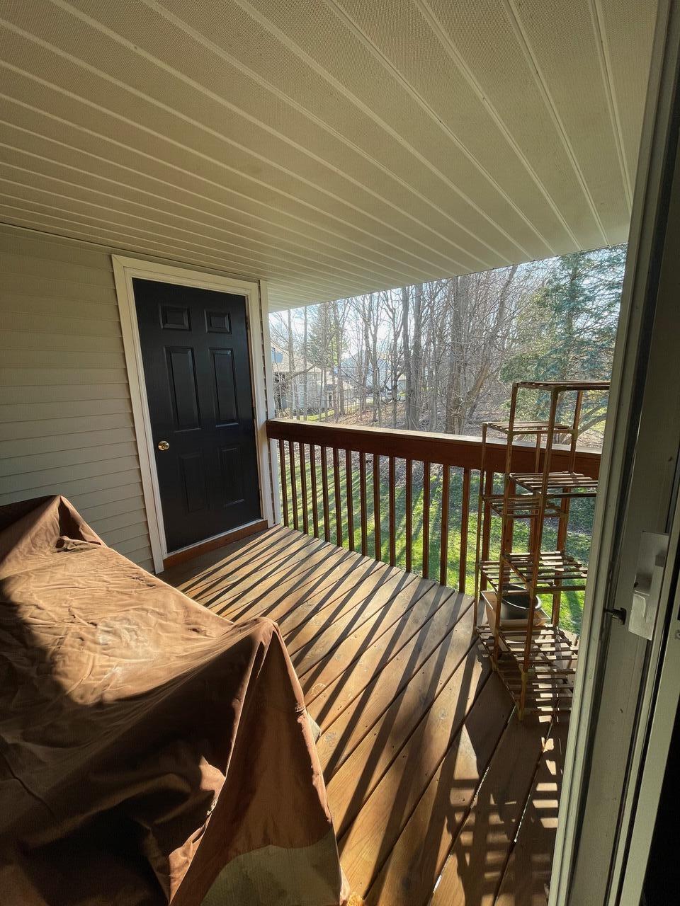169 Hunters Lane NE Rockford MI 49341
