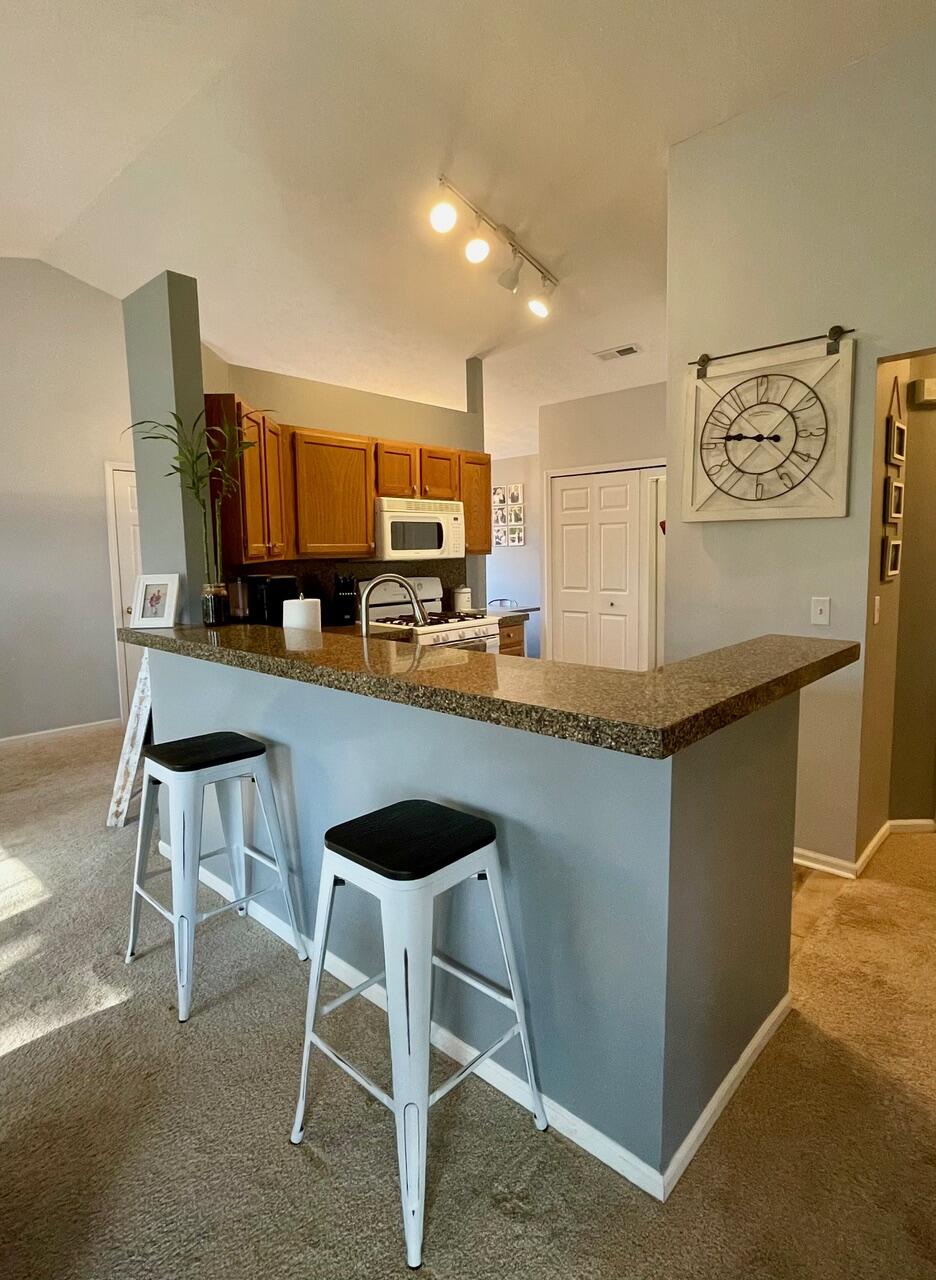 169 Hunters Lane NE Rockford MI 49341