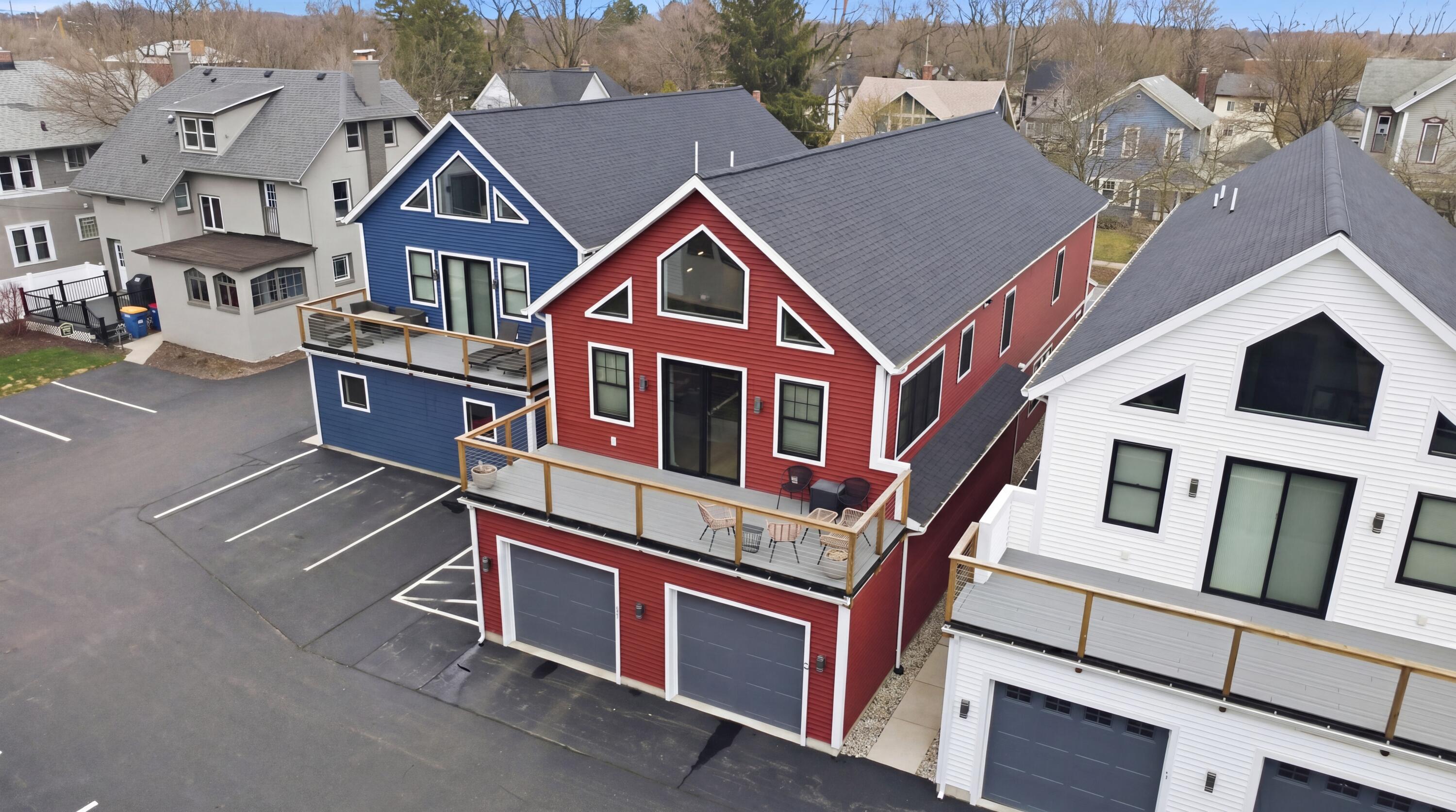 629 Fairview Avenue NE Grand Rapids MI 49503