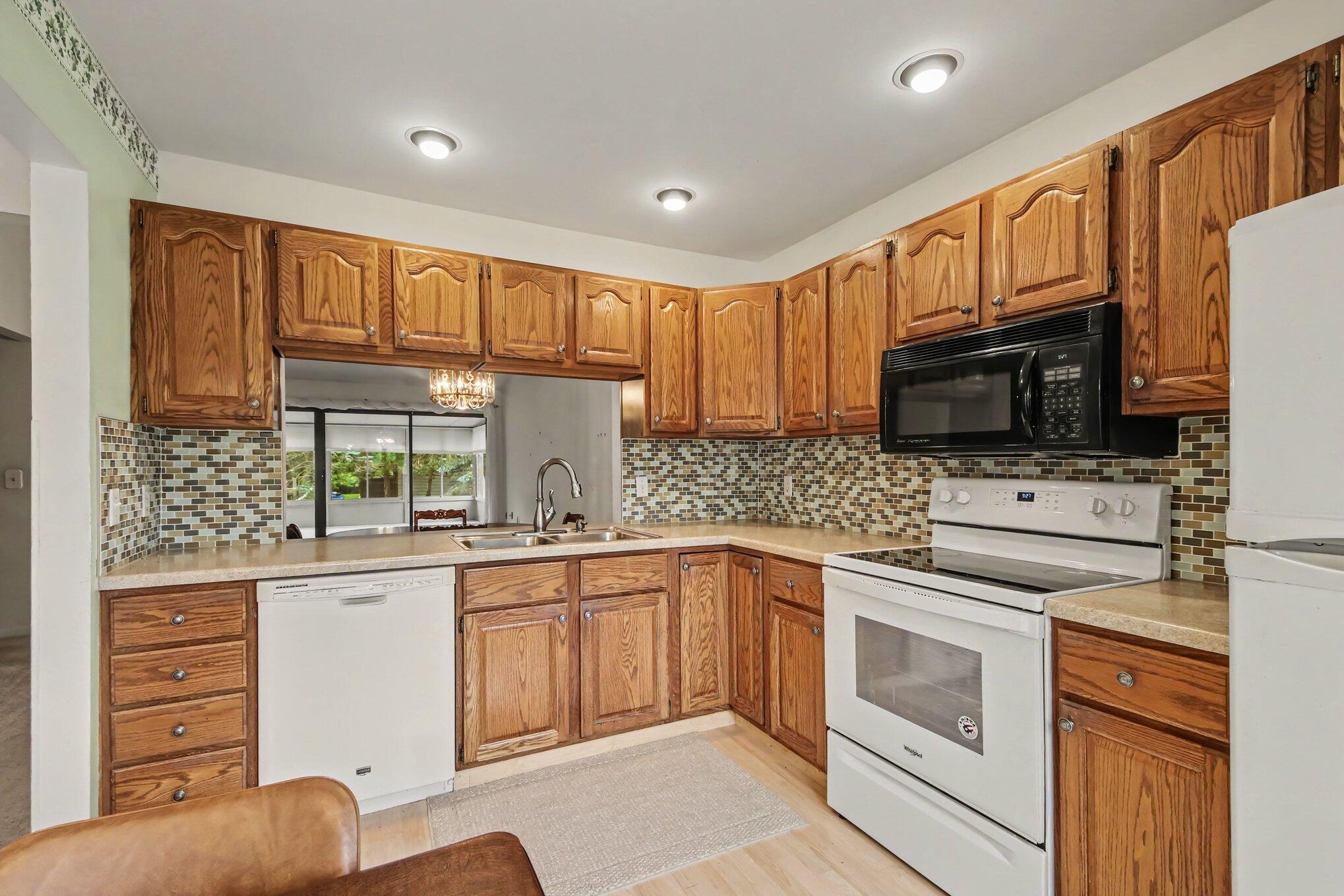 2748 SE Mulford Drive SE Drive SE Grand Rapids MI 49546