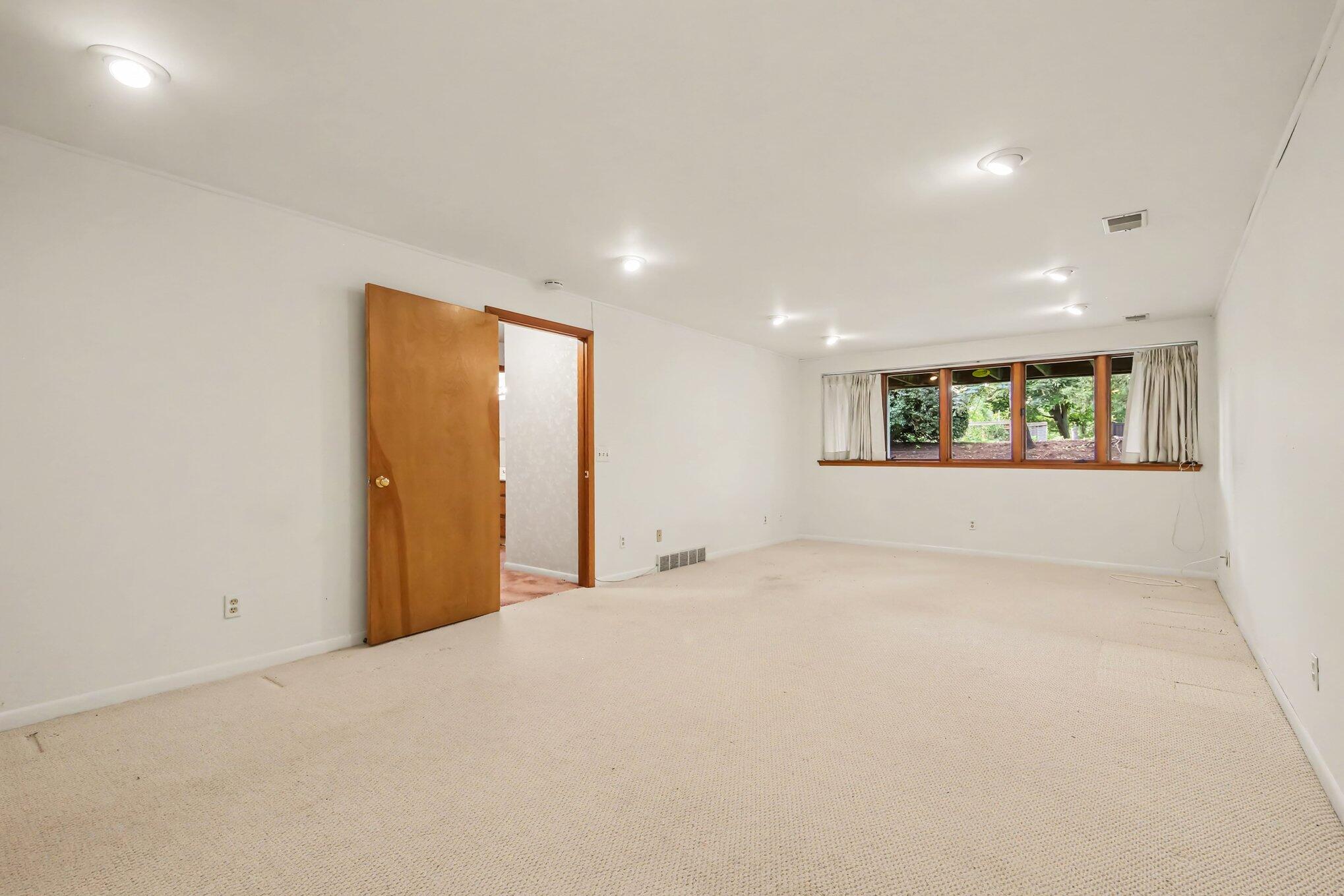 2748 SE Mulford Drive SE Drive SE Grand Rapids MI 49546