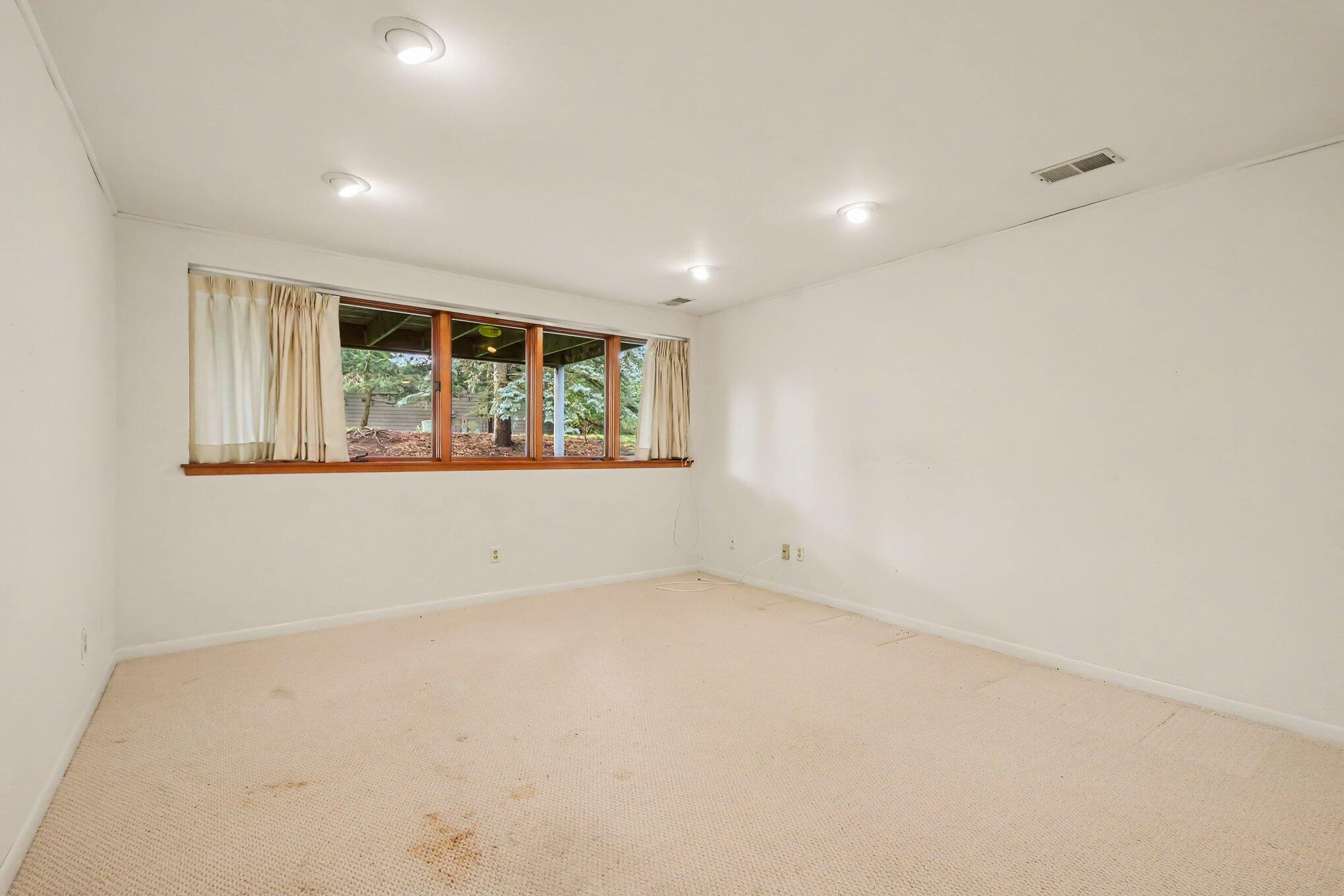 2748 SE Mulford Drive SE Drive SE Grand Rapids MI 49546