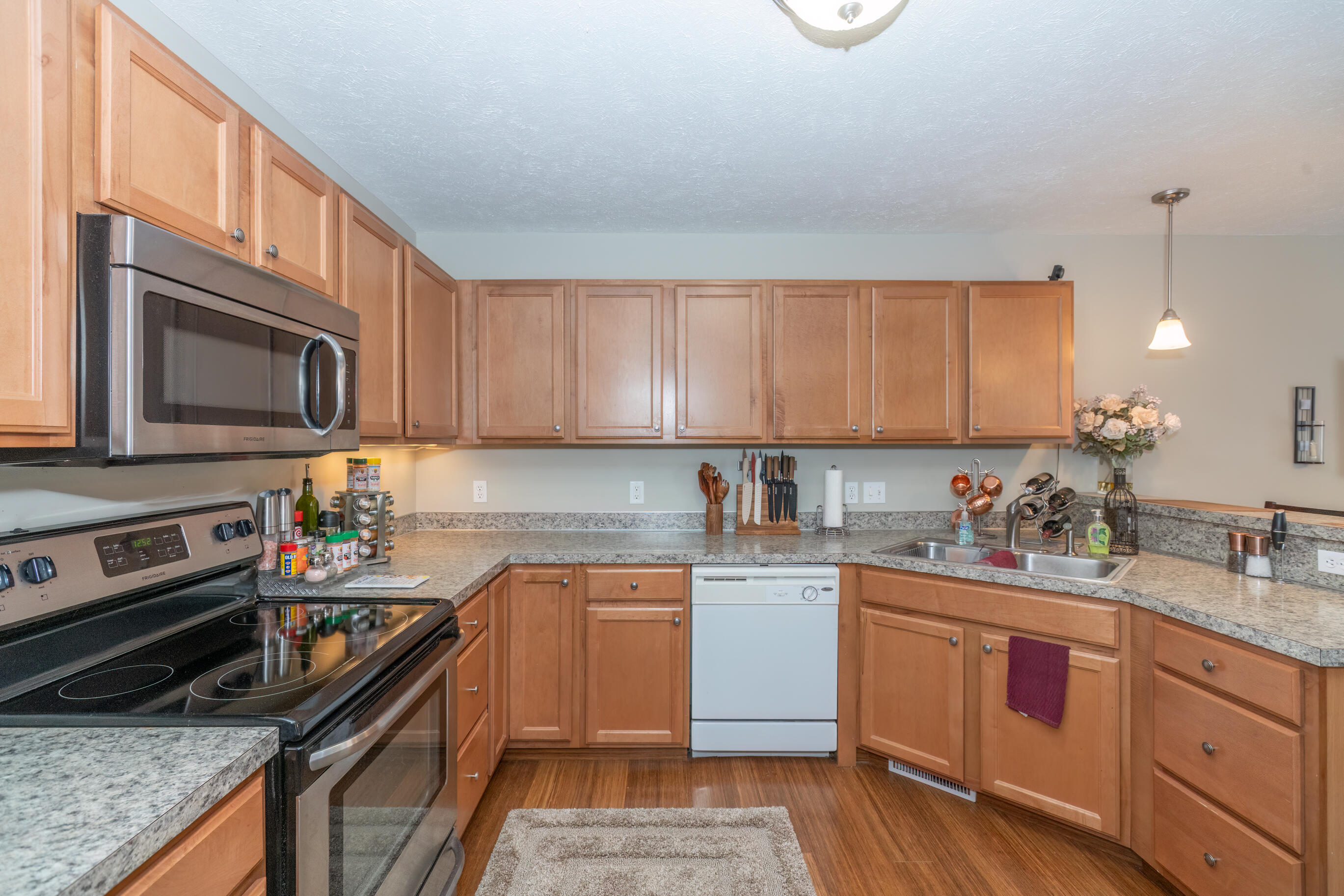 12670 Broadmoor Place Grand Haven MI 49417