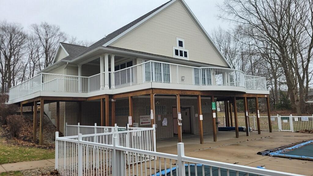 12670 Broadmoor Place Grand Haven MI 49417