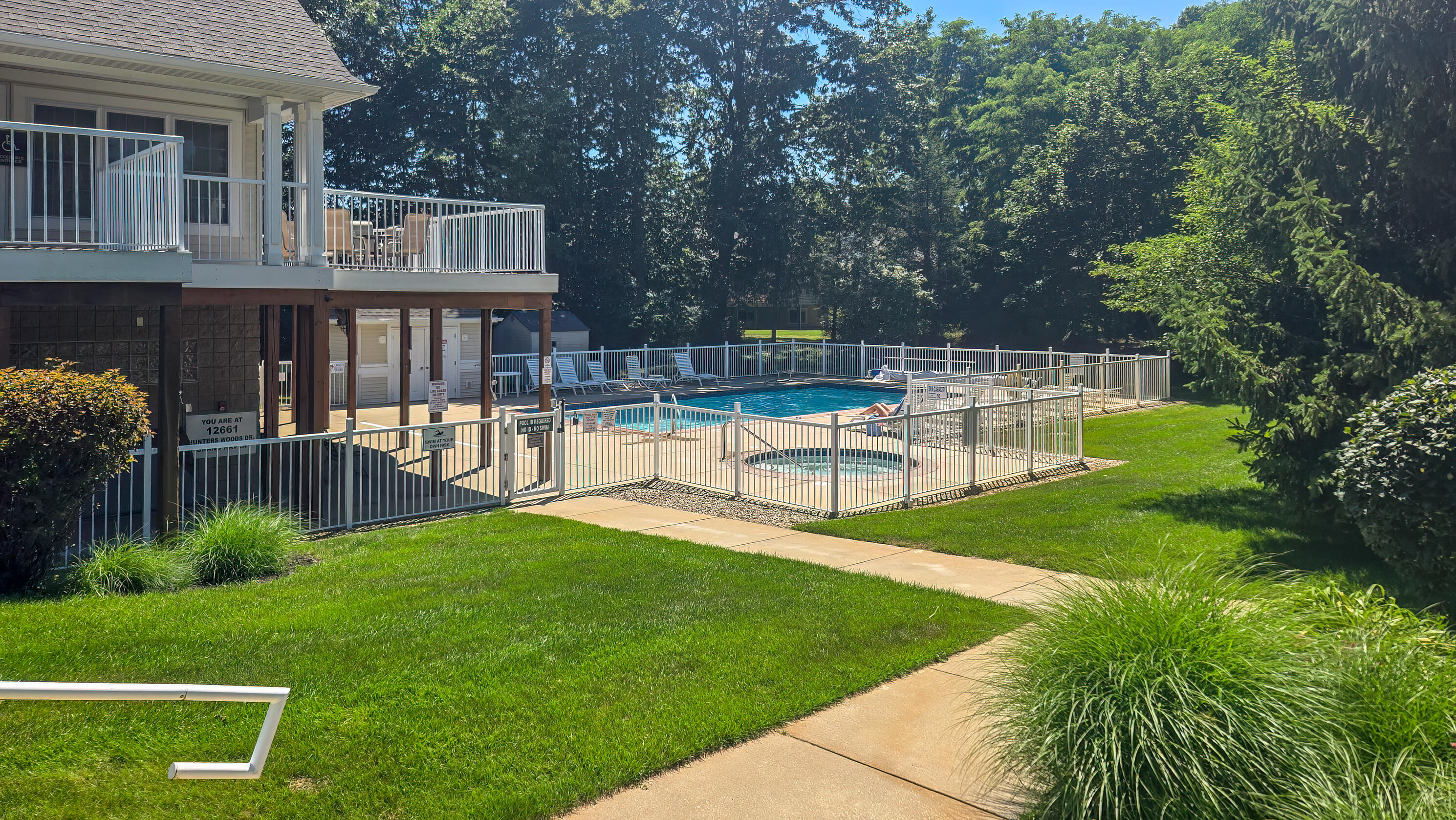 12670 Broadmoor Place Grand Haven MI 49417