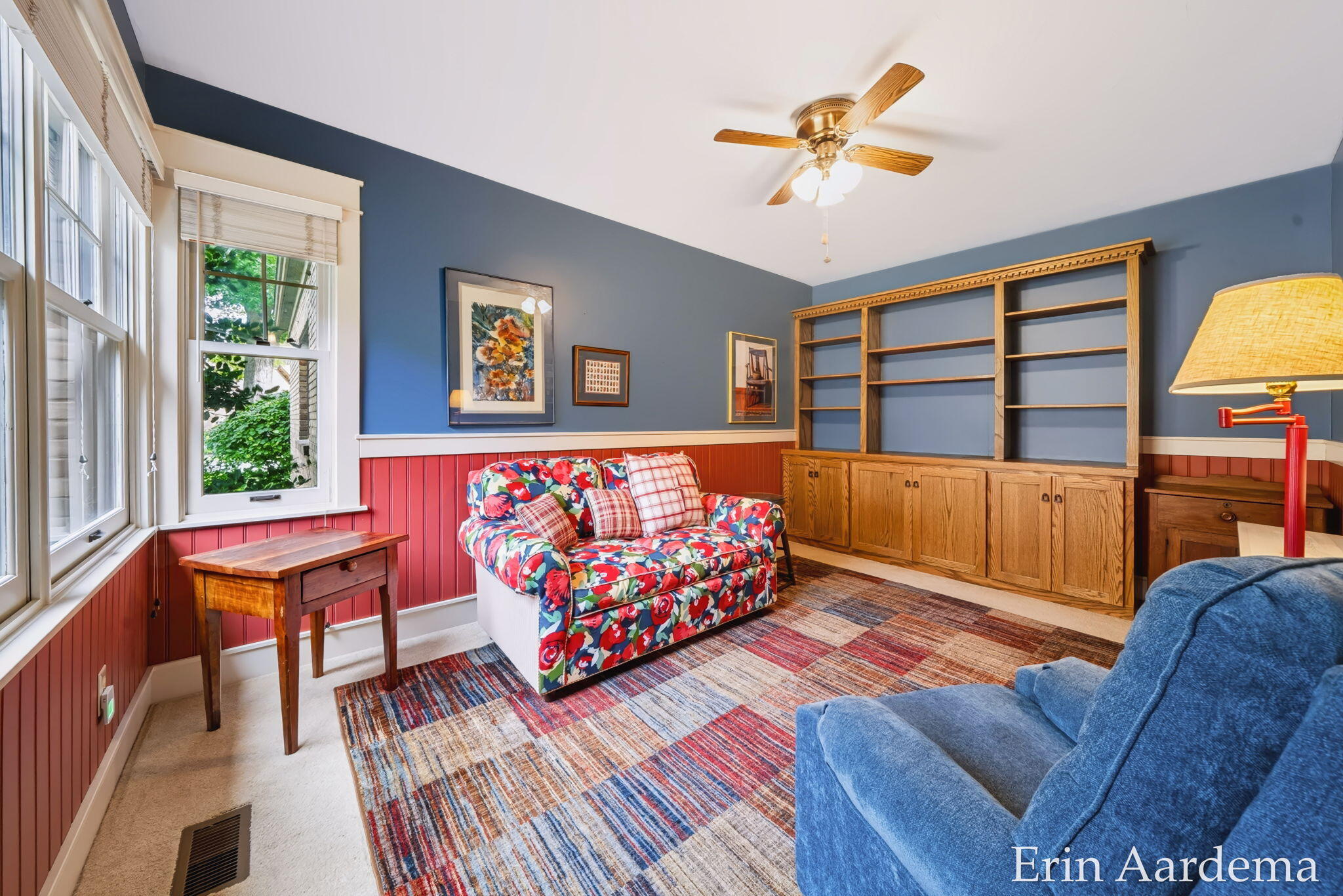 302 Foxcroft Circle Holland MI 49423