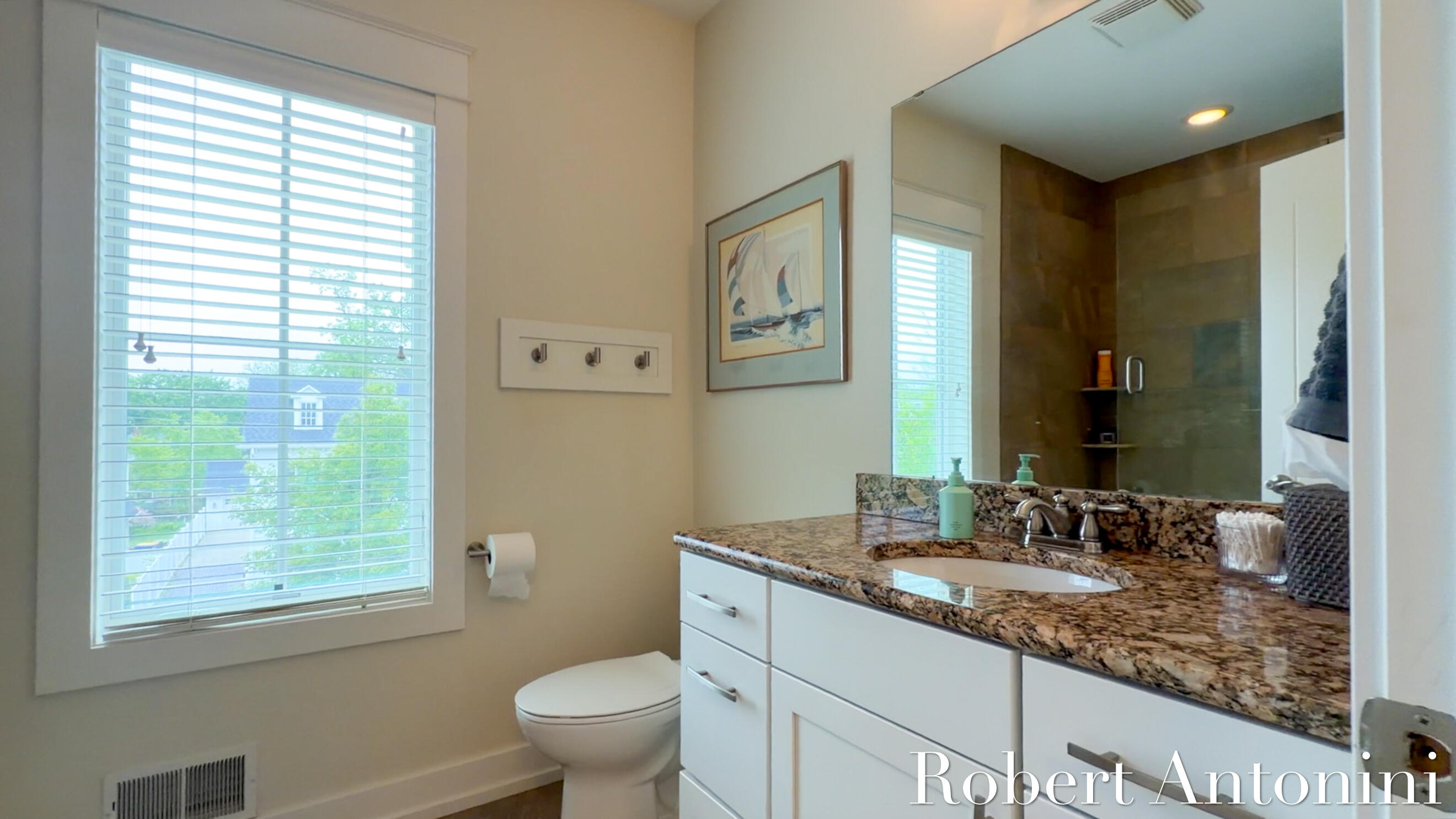 706 Croswell Avenue SE Grand Rapids MI 49506