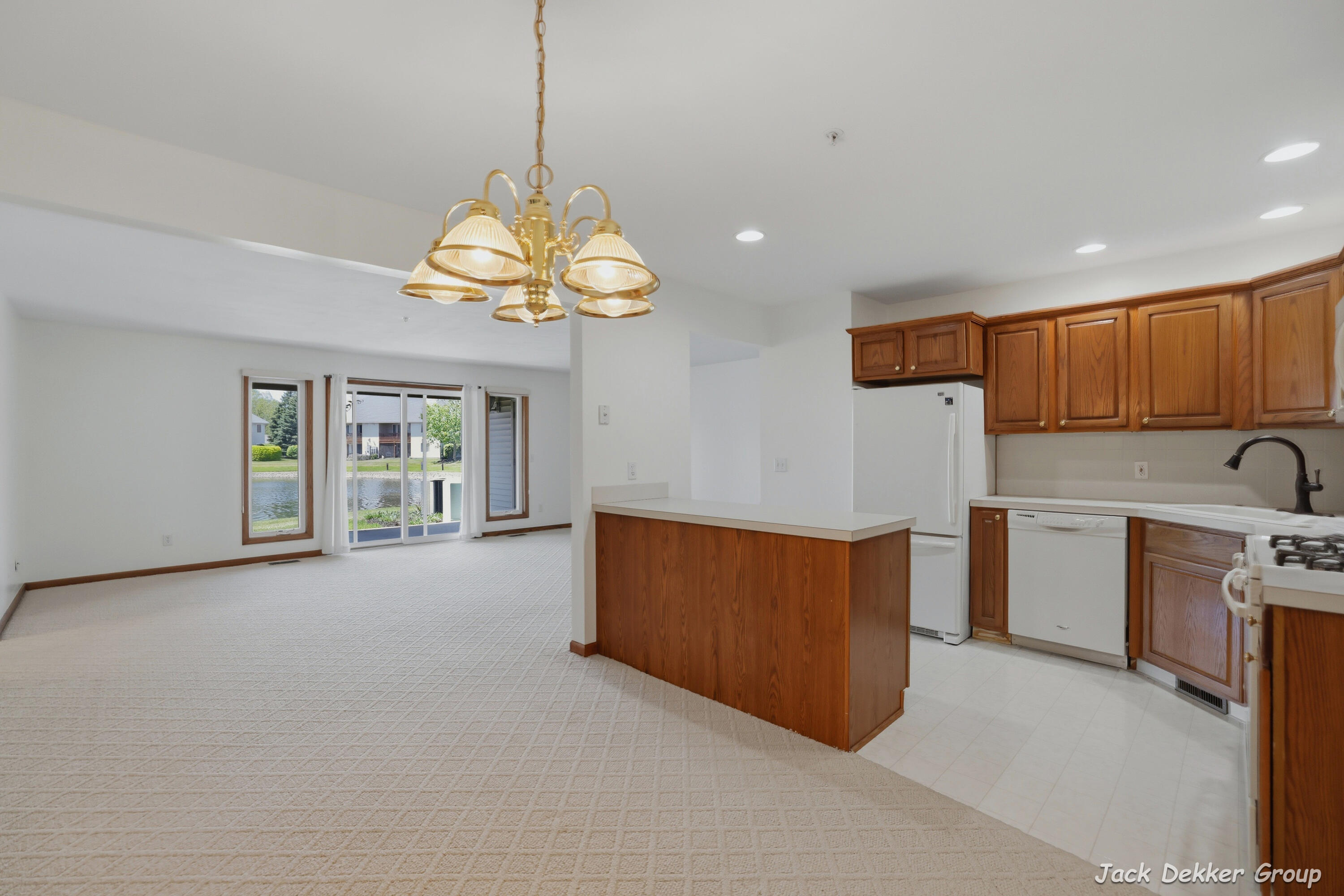 3153 E Crystal Waters Drive Holland MI 49424